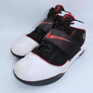 Nike Zoom LeBron Soldier 4 Basketball Sneakers
